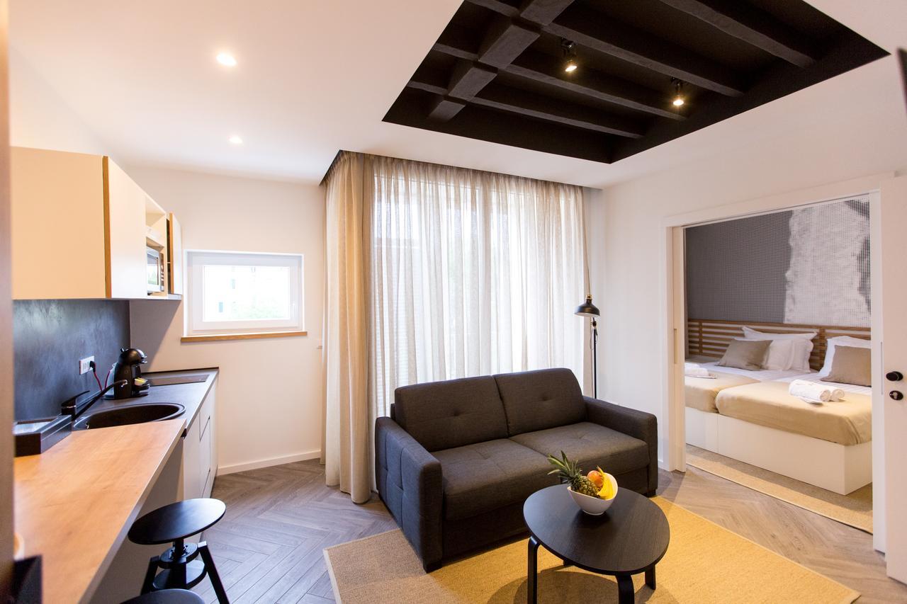 Domus Romana Lux Bed & Breakfast Задар Екстериор снимка